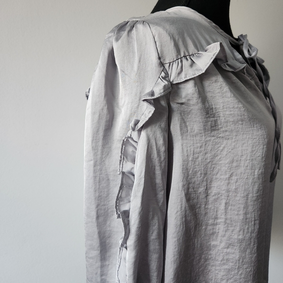 Loft Women's Petite Ruffle Long Sleeve Blouse - Picture 3 of 9